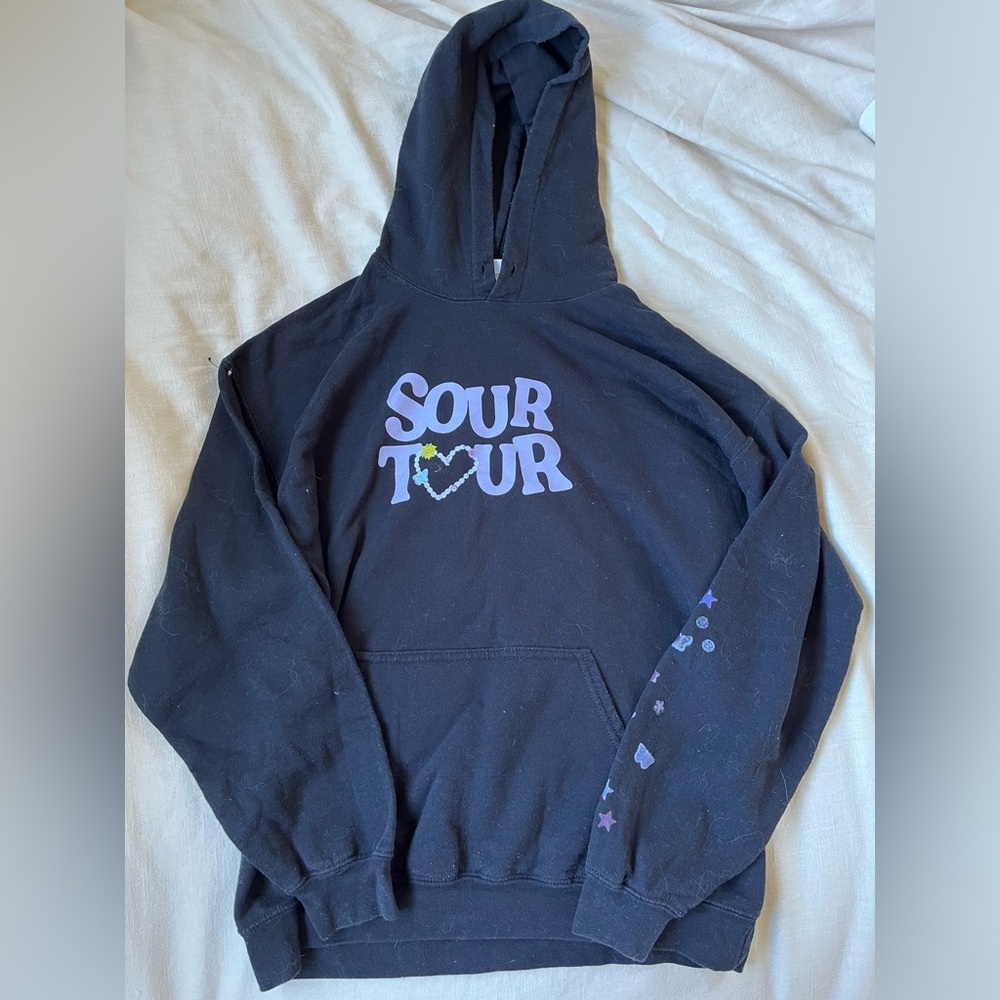 olivia rodrigo sour tour hoodie